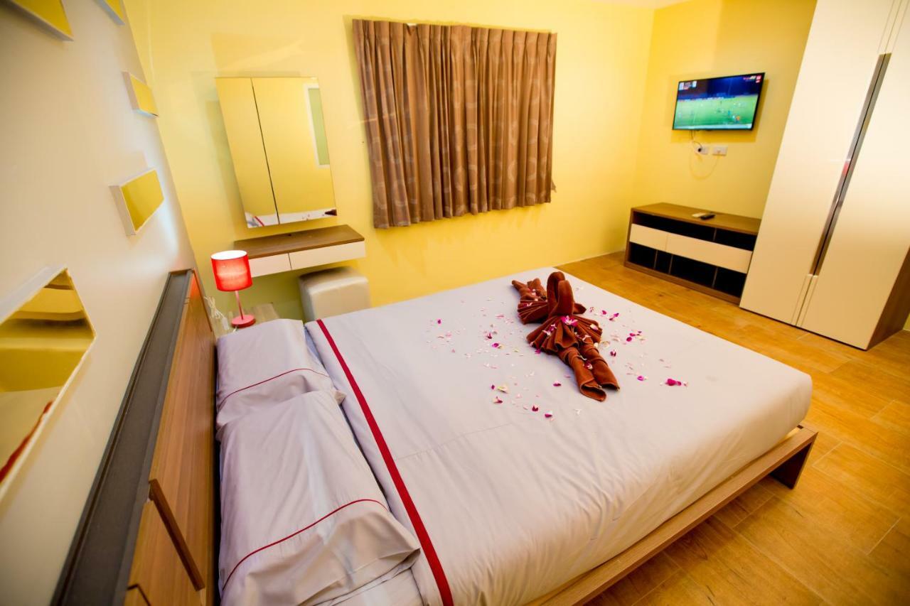 Oscar Boutique Hotel Patong Ngoại thất bức ảnh