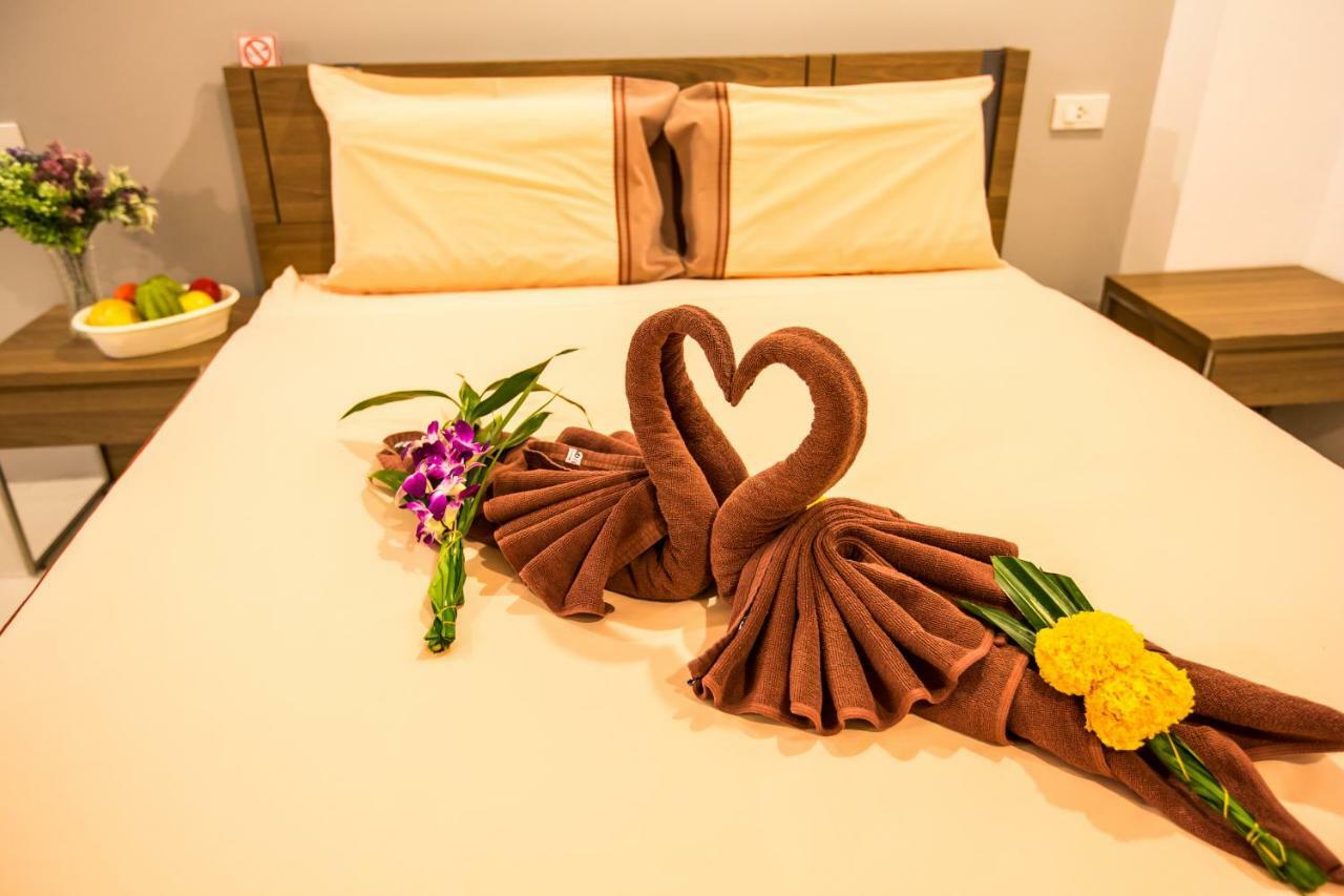 Oscar Boutique Hotel Patong Ngoại thất bức ảnh